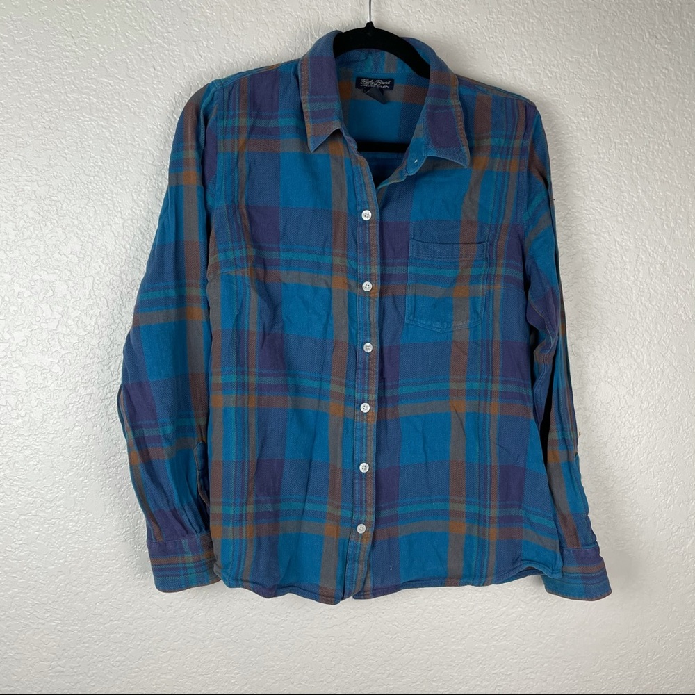 Lucky Brand Blue Flannel Button Down Size M